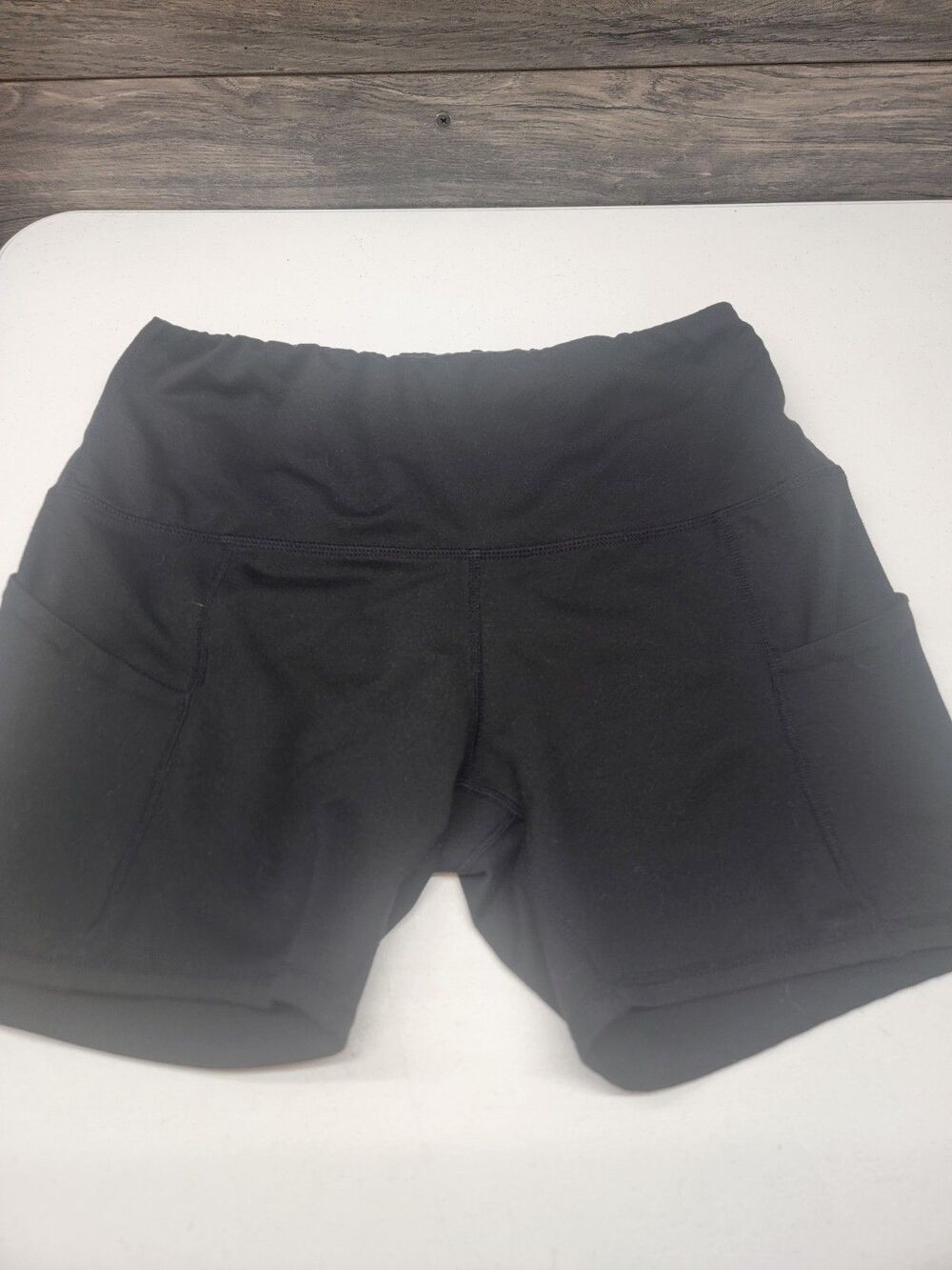 ODODOS Size M Women Black High Rise Shorts